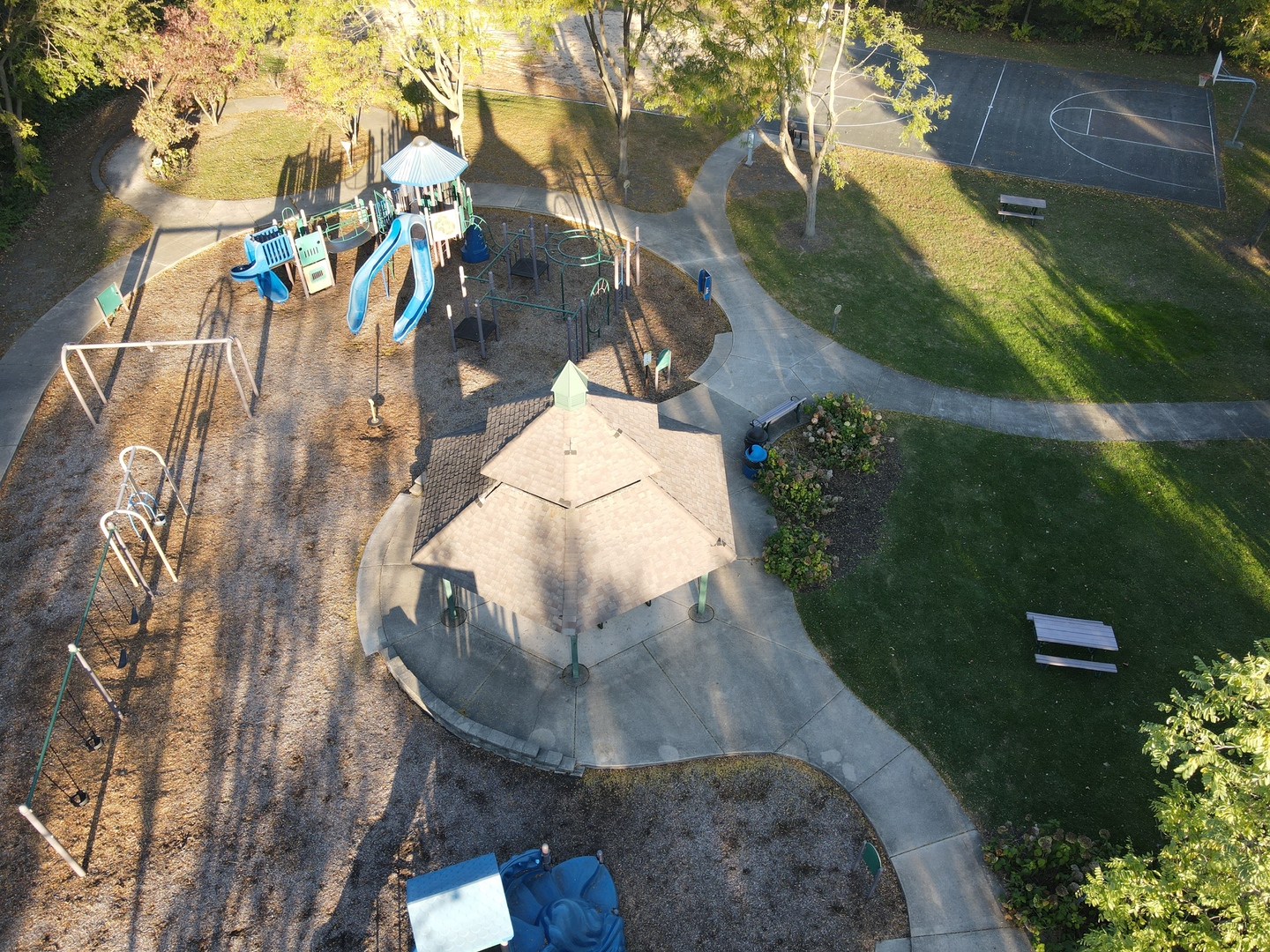 29W051 Warrenville Road, Warrenville, IL 60555