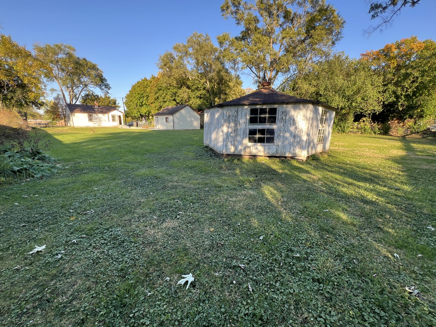 29W051 Warrenville Road, Warrenville, IL 60555