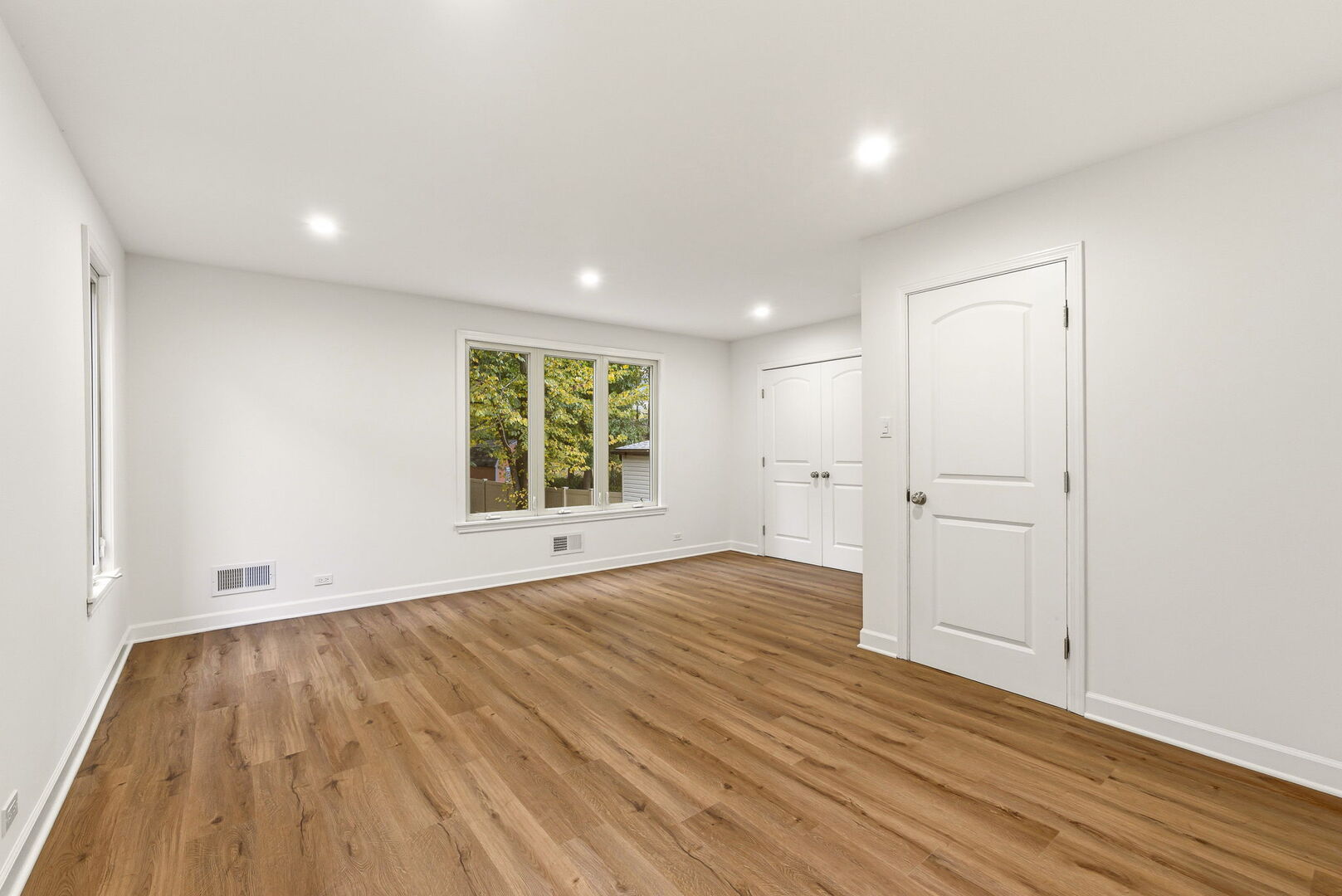 9748 S Vanderpoel Avenue, Chicago, IL 60643