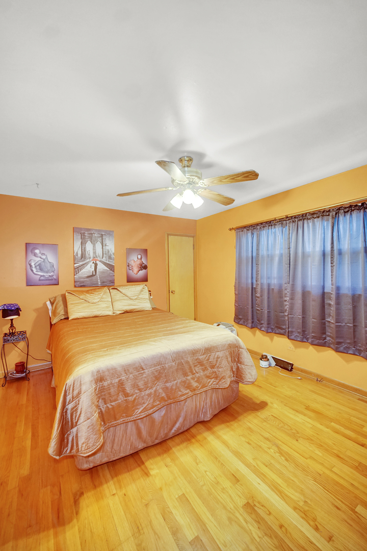 518 Crandon Avenue, Calumet City, IL 60409