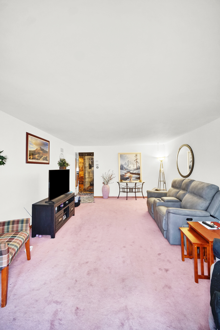 518 Crandon Avenue, Calumet City, IL 60409