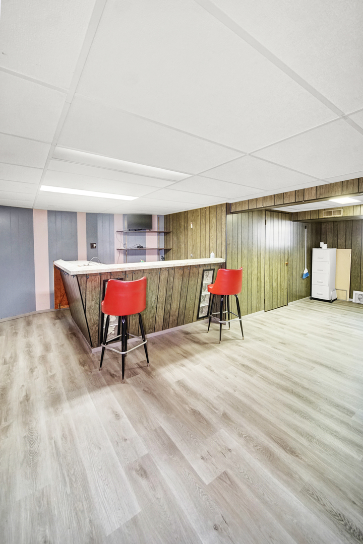 518 Crandon Avenue, Calumet City, IL 60409