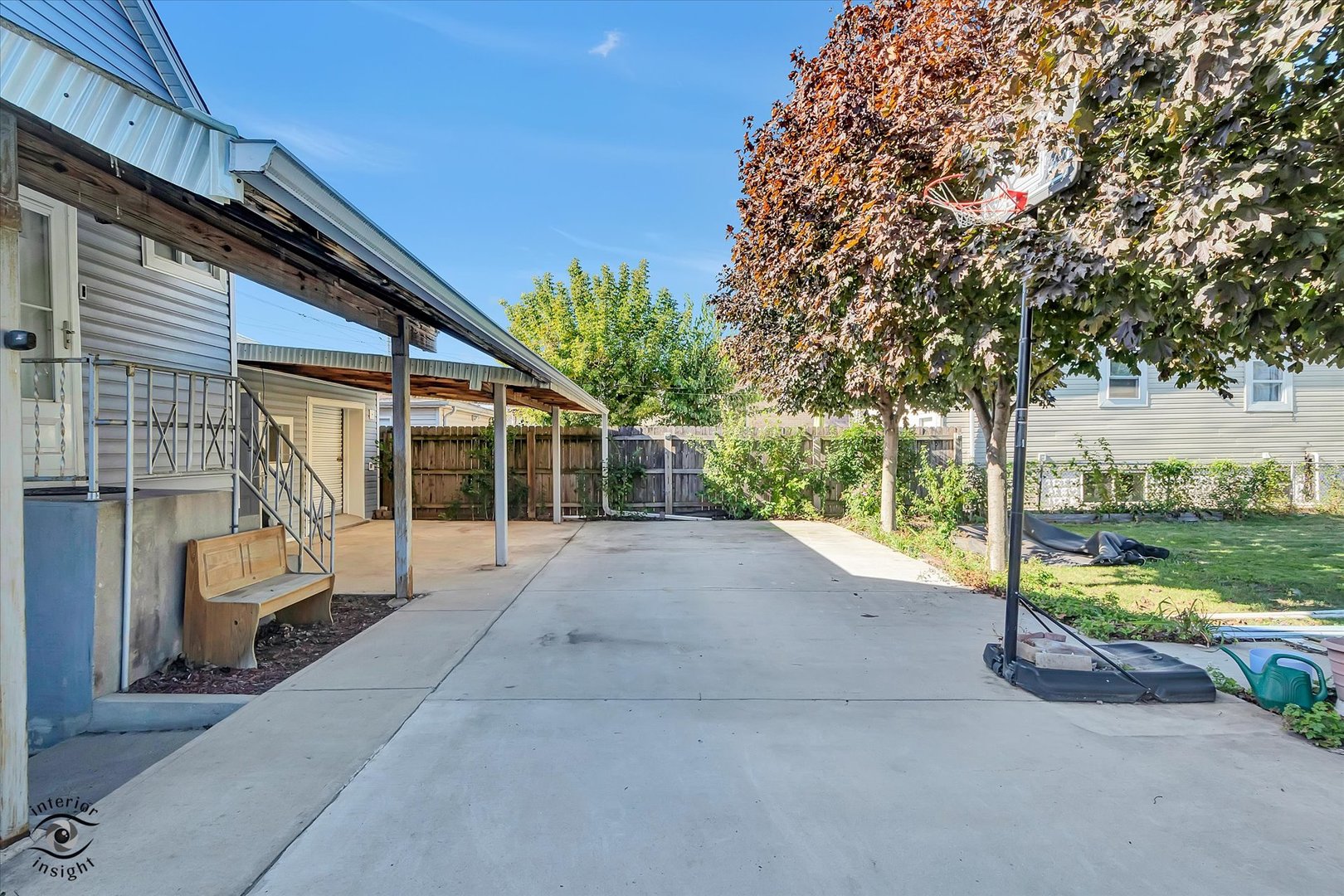 7515 W 61st Street, Summit, IL 60501