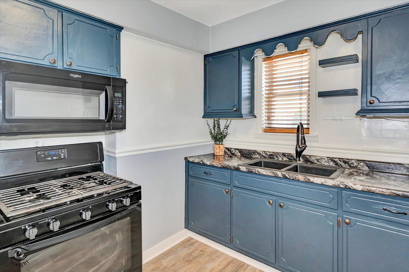 7515 W 61st Street, Summit, IL 60501