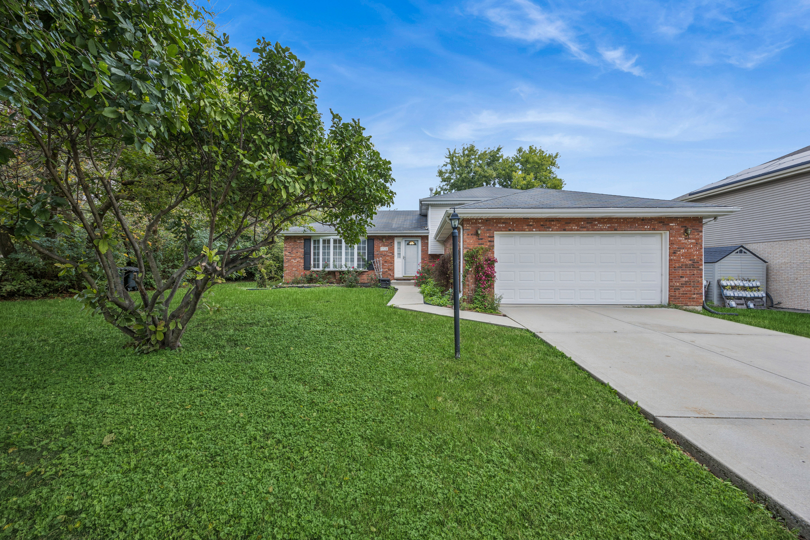 5524 Christopher Drive, Oak Forest, IL 60452