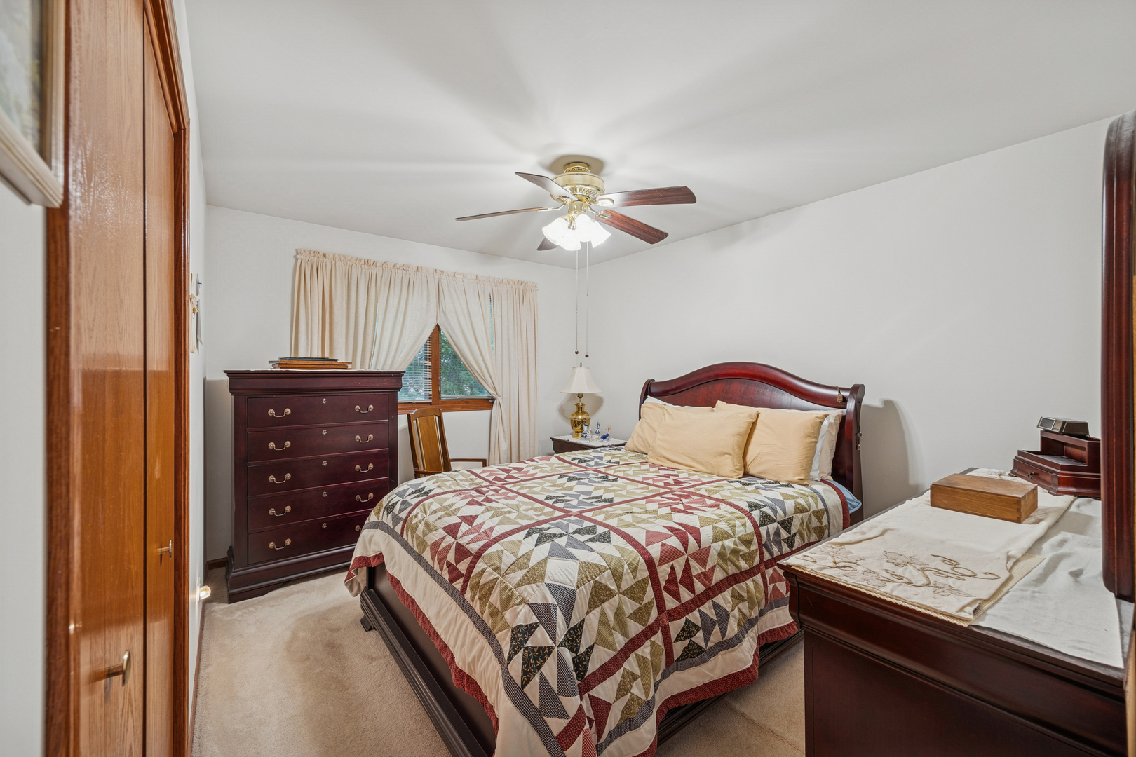 5524 Christopher Drive, Oak Forest, IL 60452