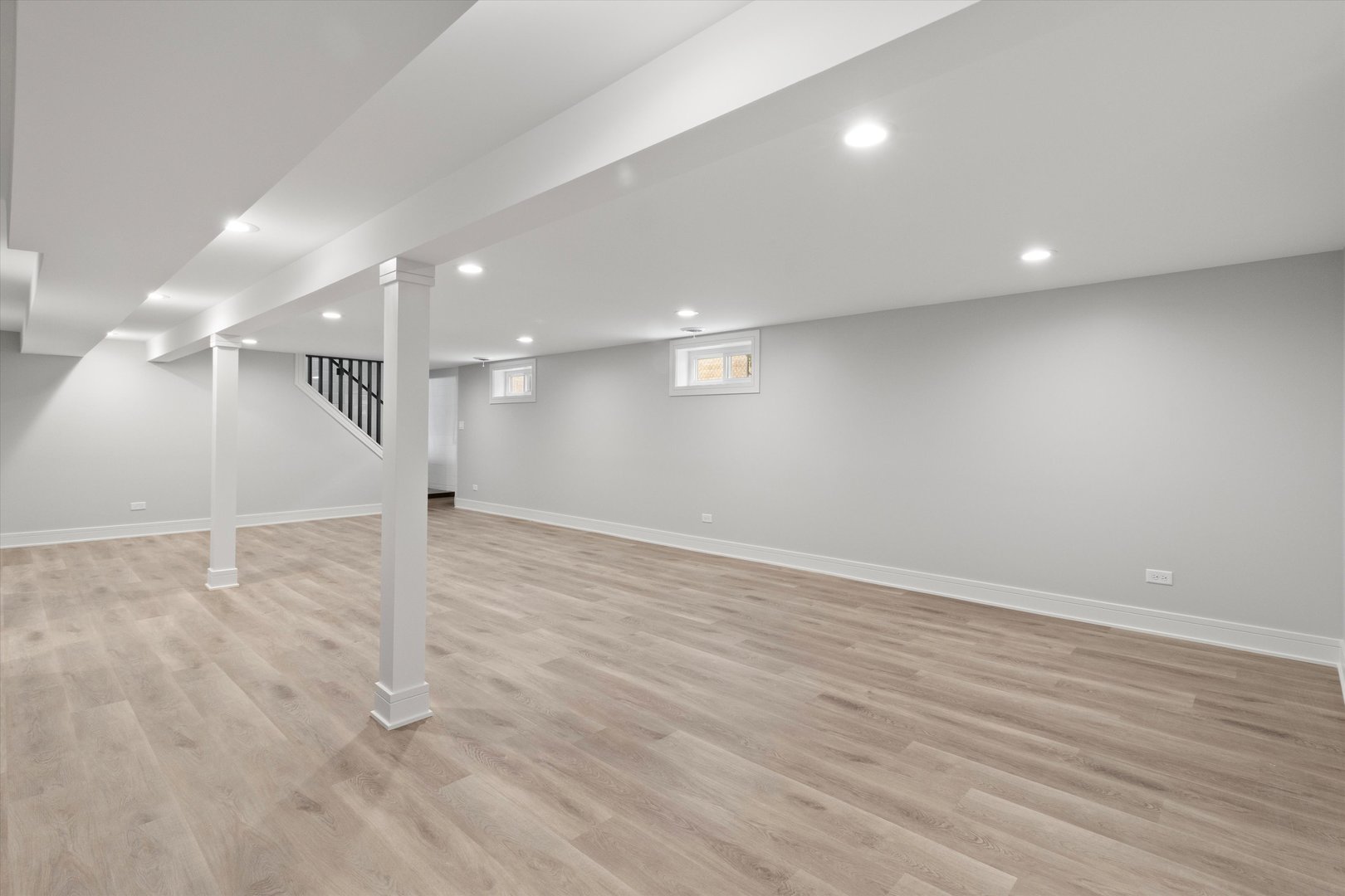 8804 S Fairfield Avenue, Evergreen Park, IL 60805