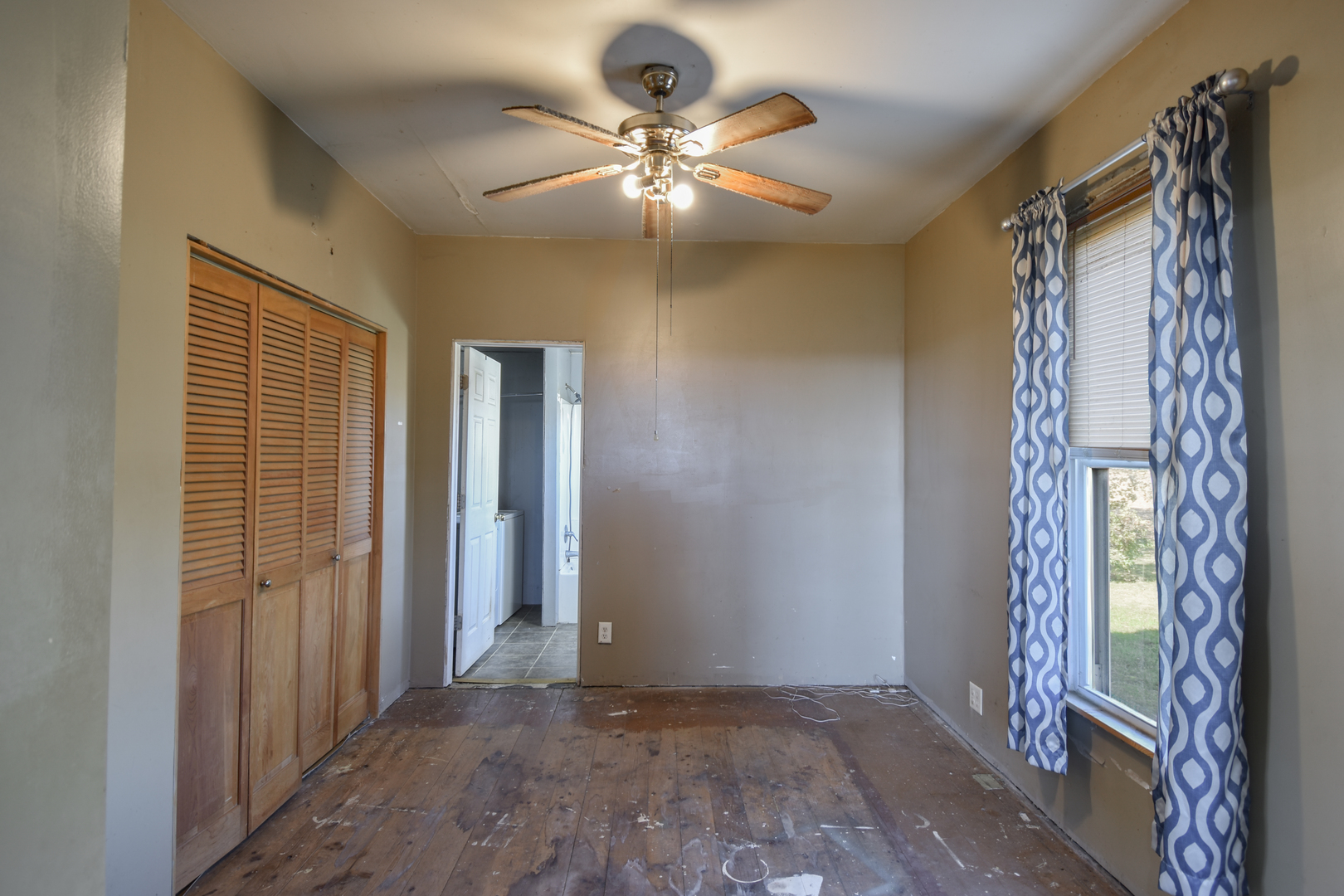 19877 N 1600 East Road, Pontiac, IL 61764