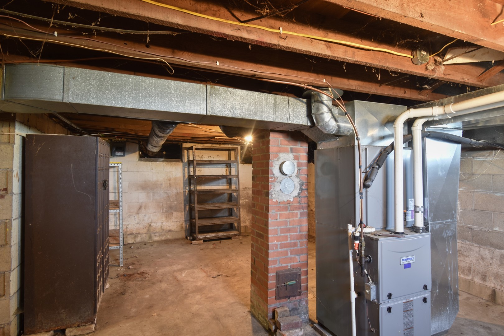 19877 N 1600 East Road, Pontiac, IL 61764