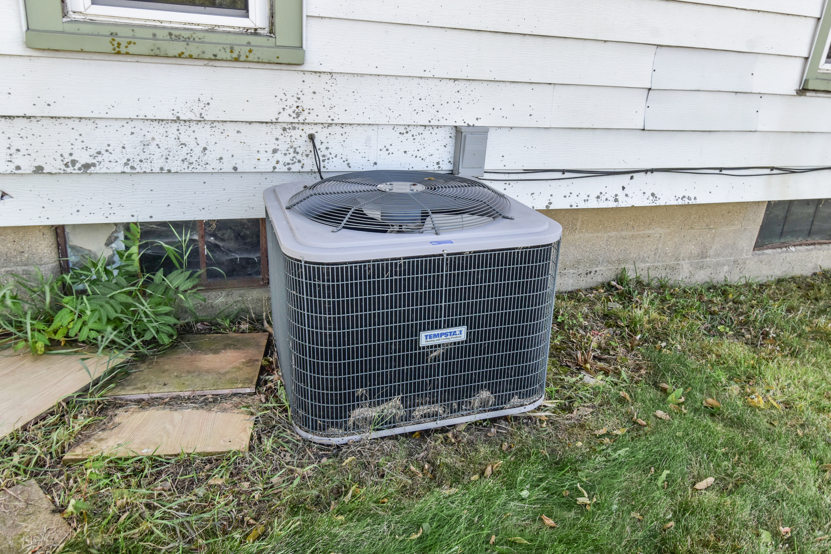 19877 N 1600 East Road, Pontiac, IL 61764