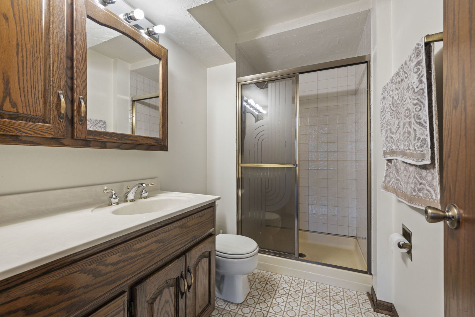 13813 S 84th Avenue, Orland Park, IL 60462