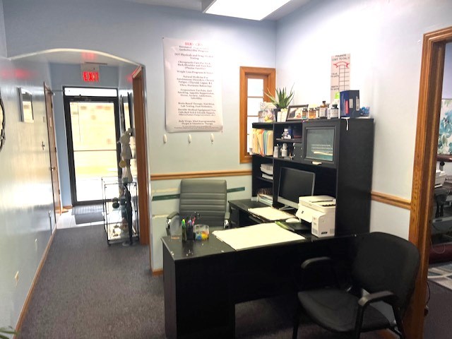 11555 S Harlem Avenue #B, Worth, IL 60482