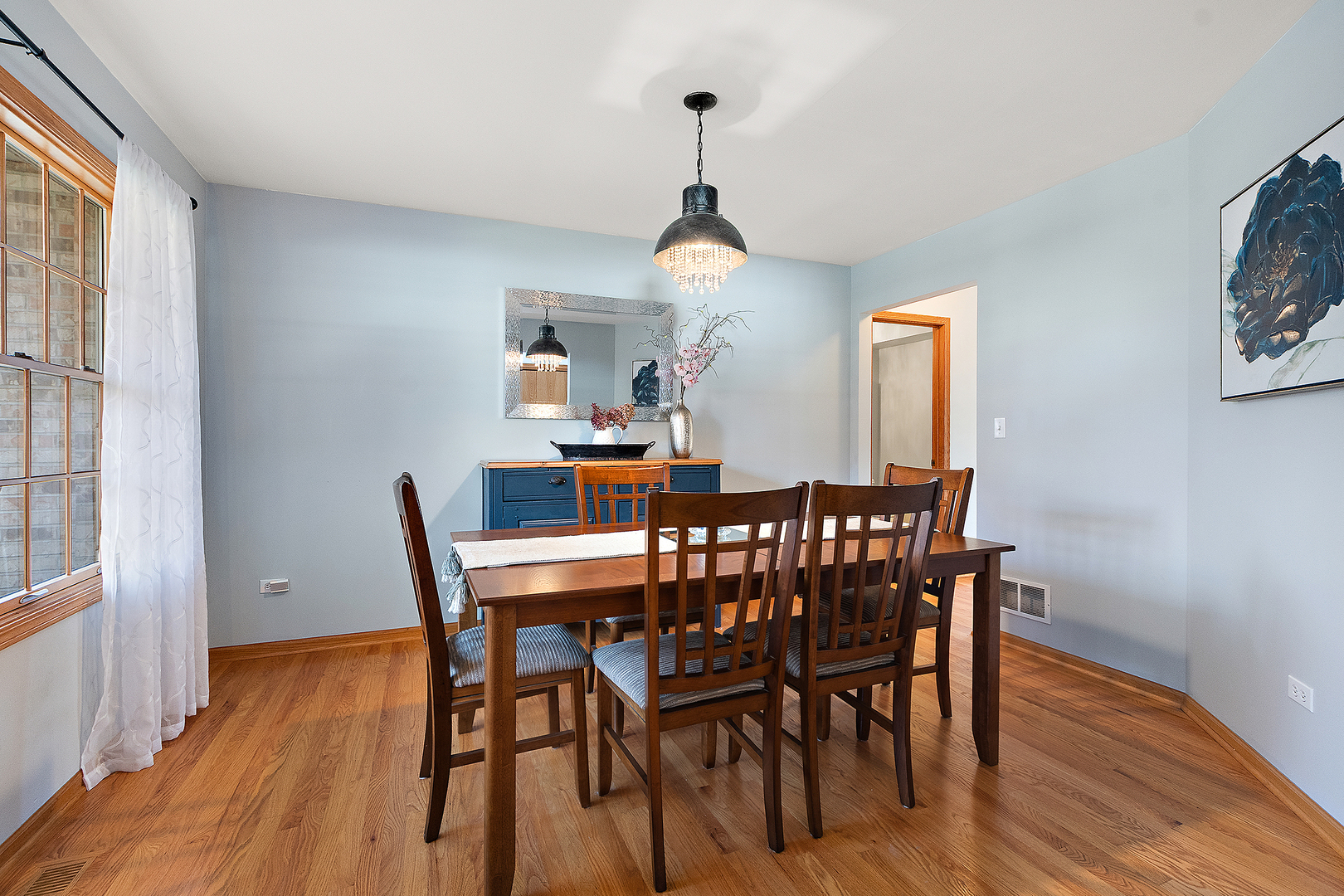 413 Navajo Drive, New Lenox, IL 60451