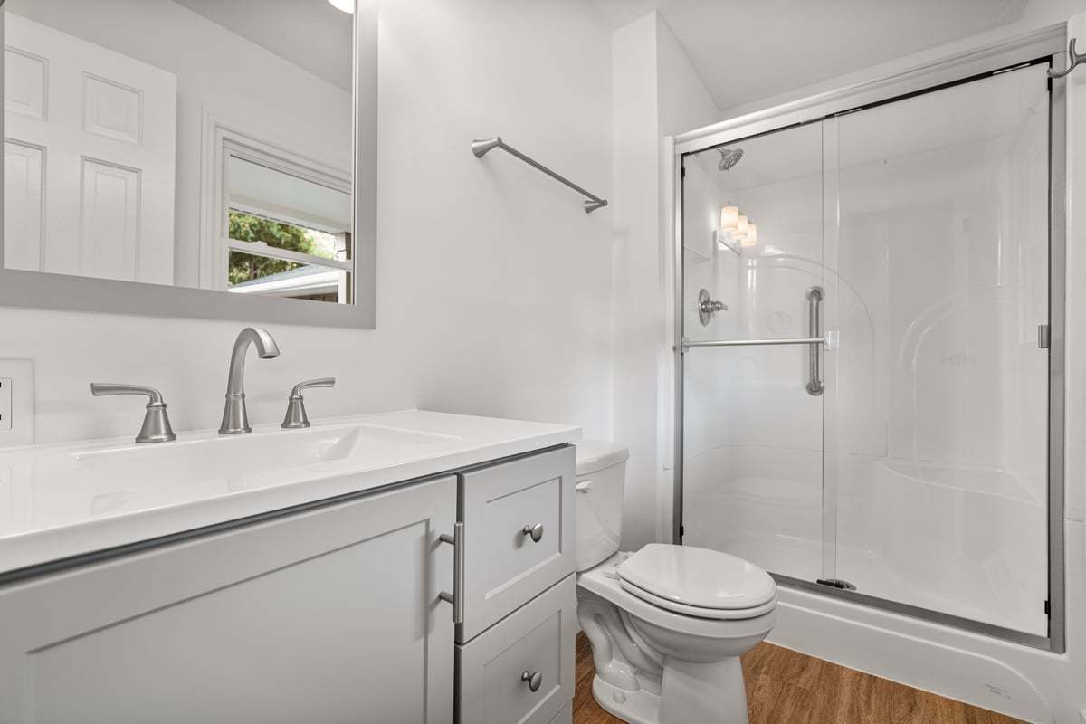 319 Hillside Lane, Bloomington, IL 61701