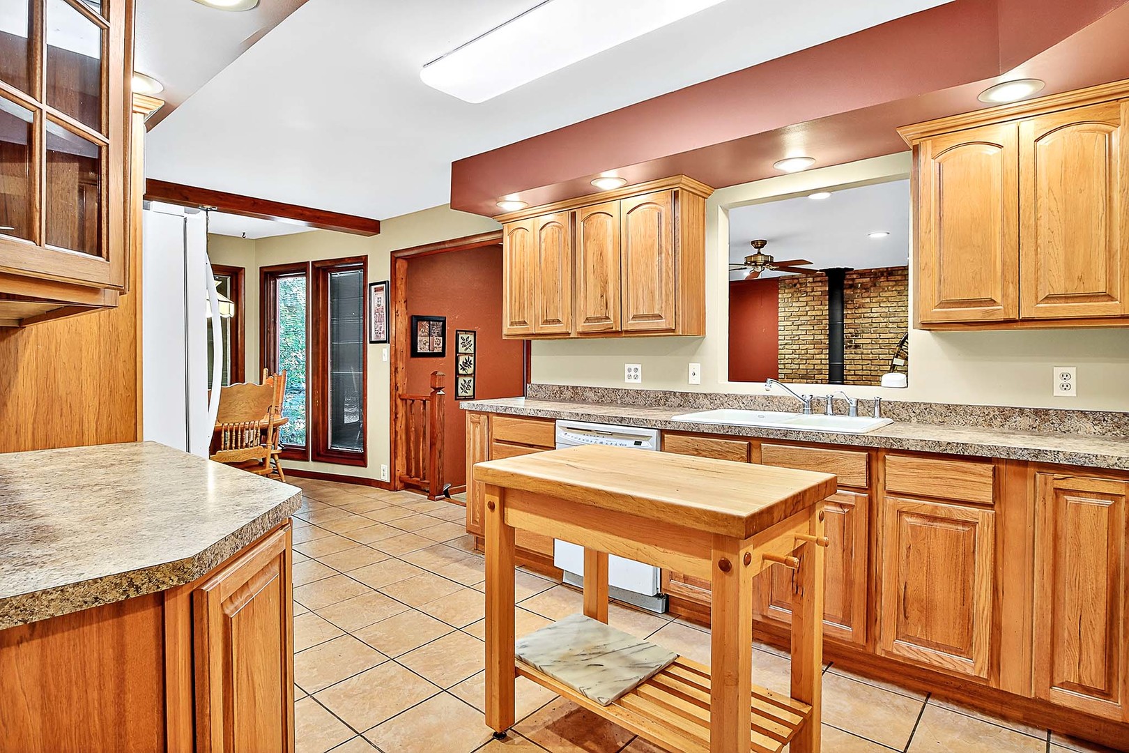 12582 W Beach Road, Beach Park, IL 60087