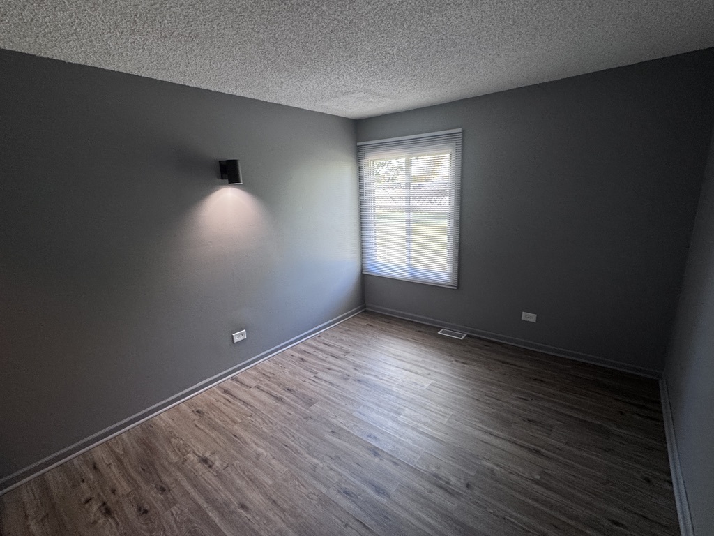 19408 Lake Shore Drive #1S, Lynwood, IL 60411