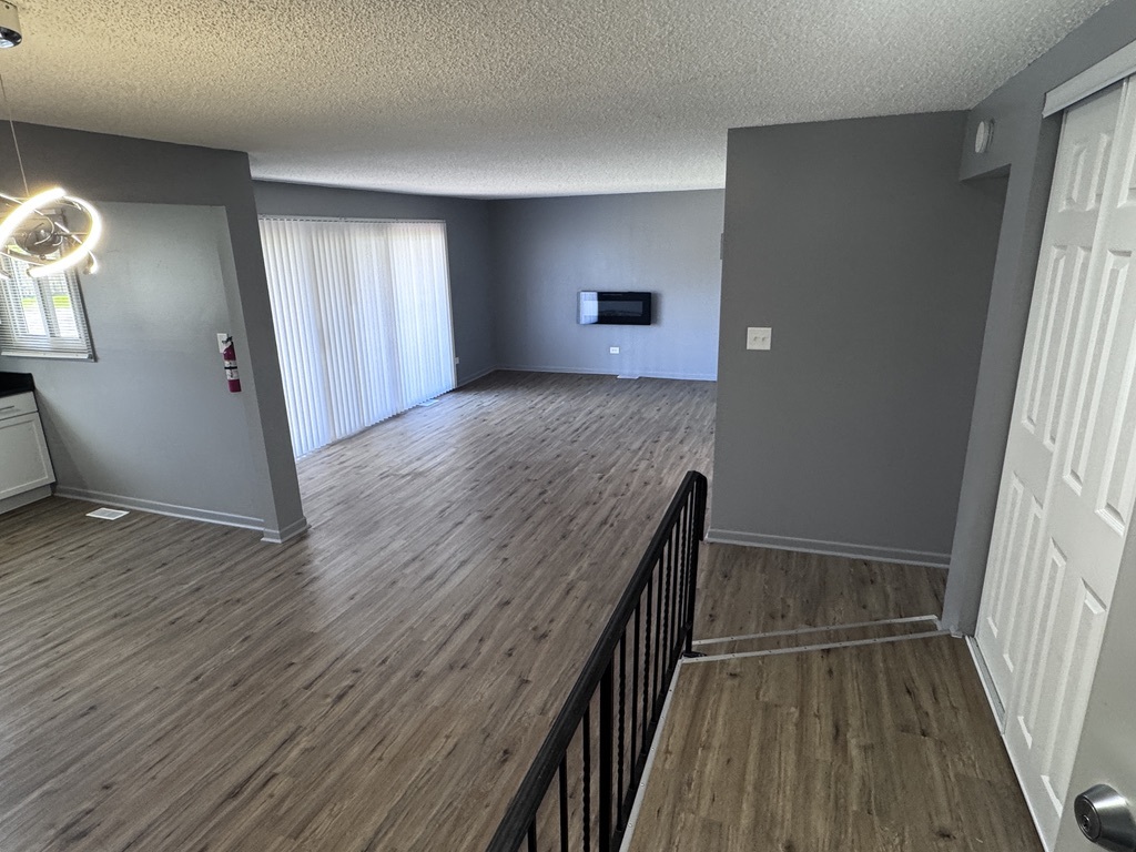 19408 Lake Shore Drive #1S, Lynwood, IL 60411