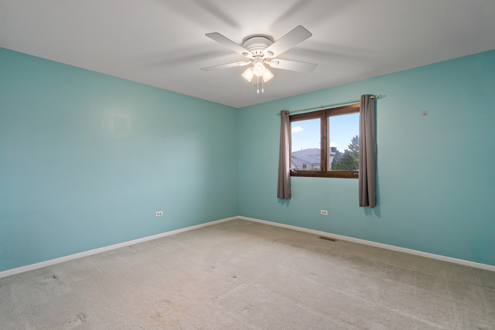 15642 Plum Tree Drive, Orland Park, IL 60462