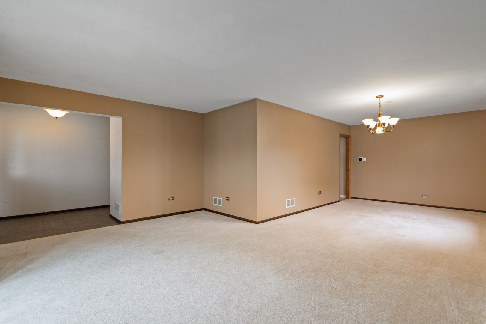 15642 Plum Tree Drive, Orland Park, IL 60462