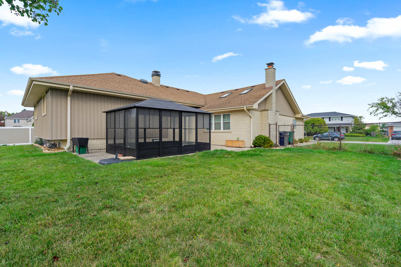 15642 Plum Tree Drive, Orland Park, IL 60462