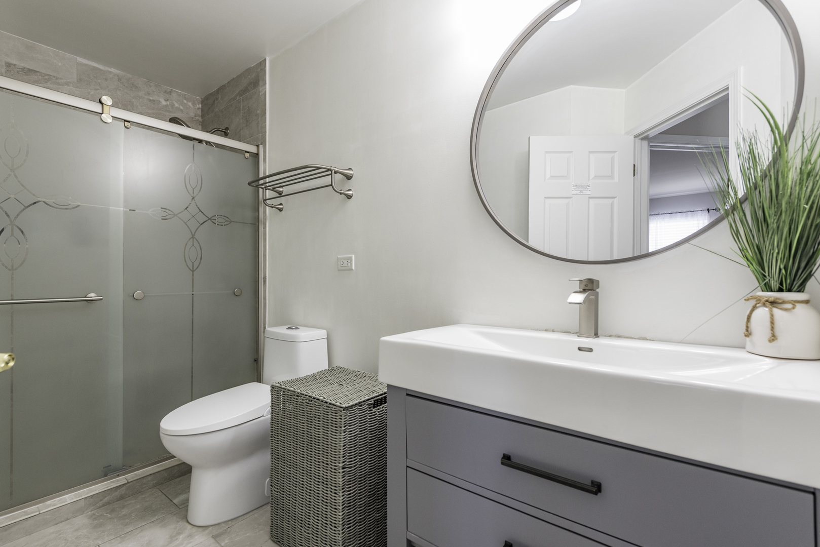 1650 Natures Way, Lindenhurst, IL 60046