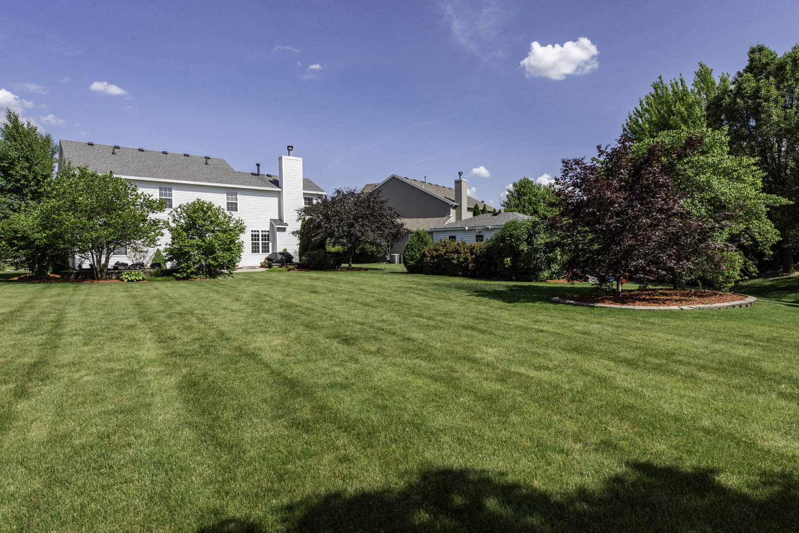 1650 Natures Way, Lindenhurst, IL 60046