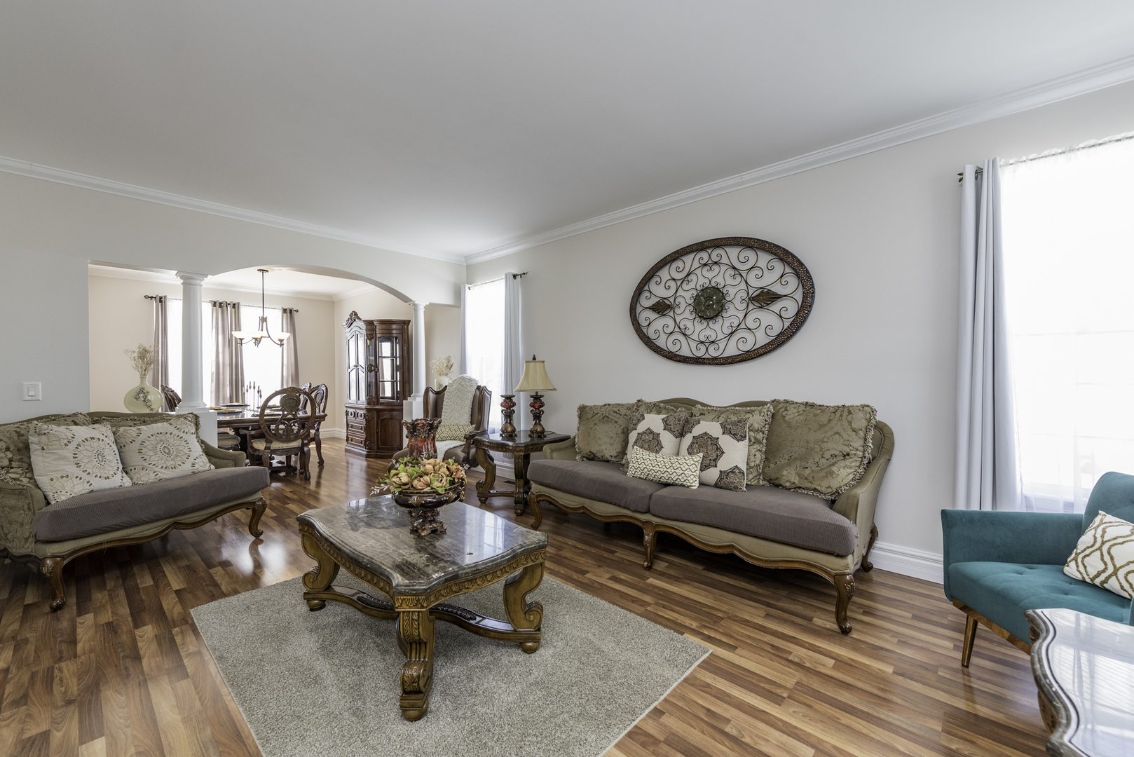 1650 Natures Way, Lindenhurst, IL 60046