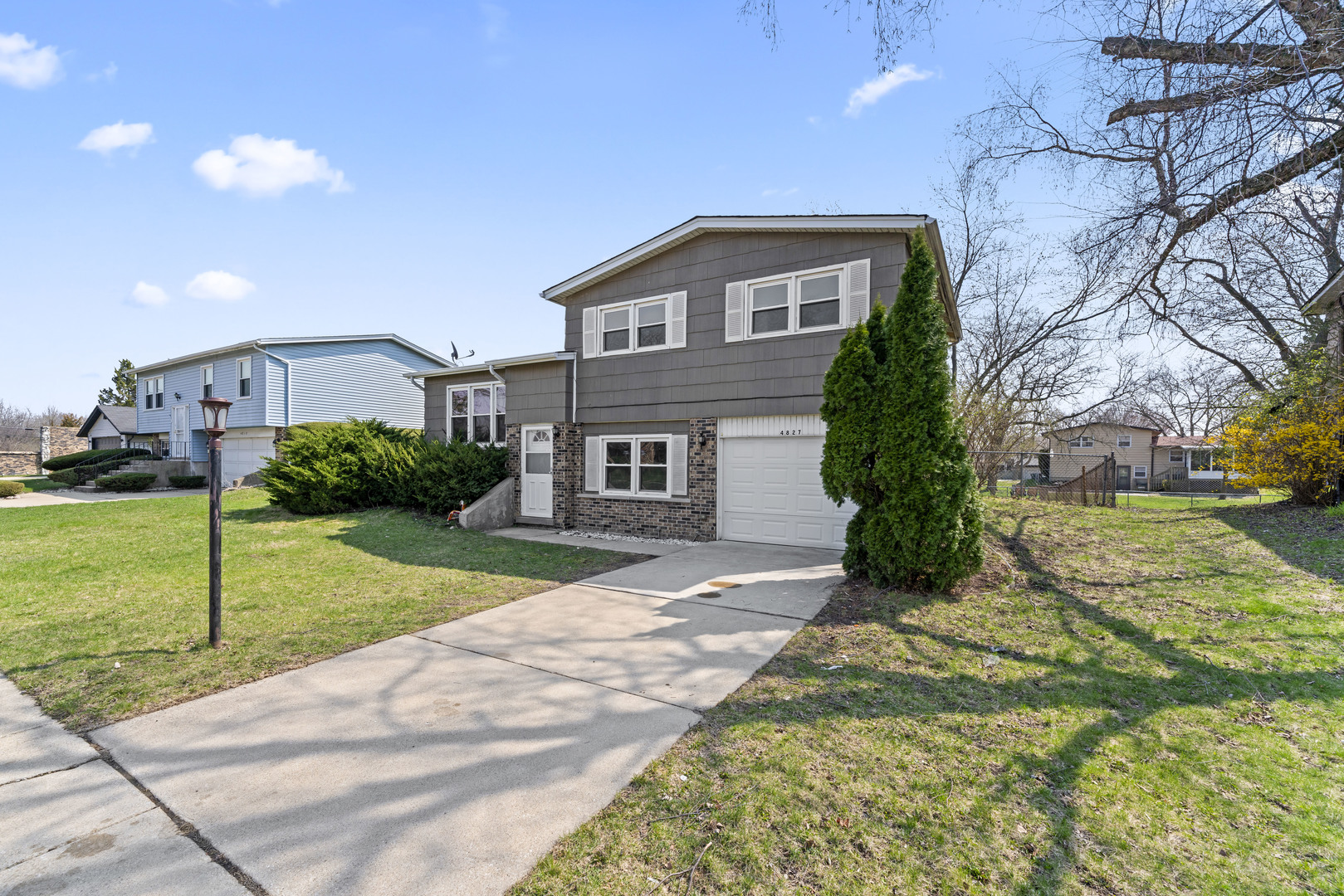 4827 IMPERIAL Drive, Richton Park, IL 60471