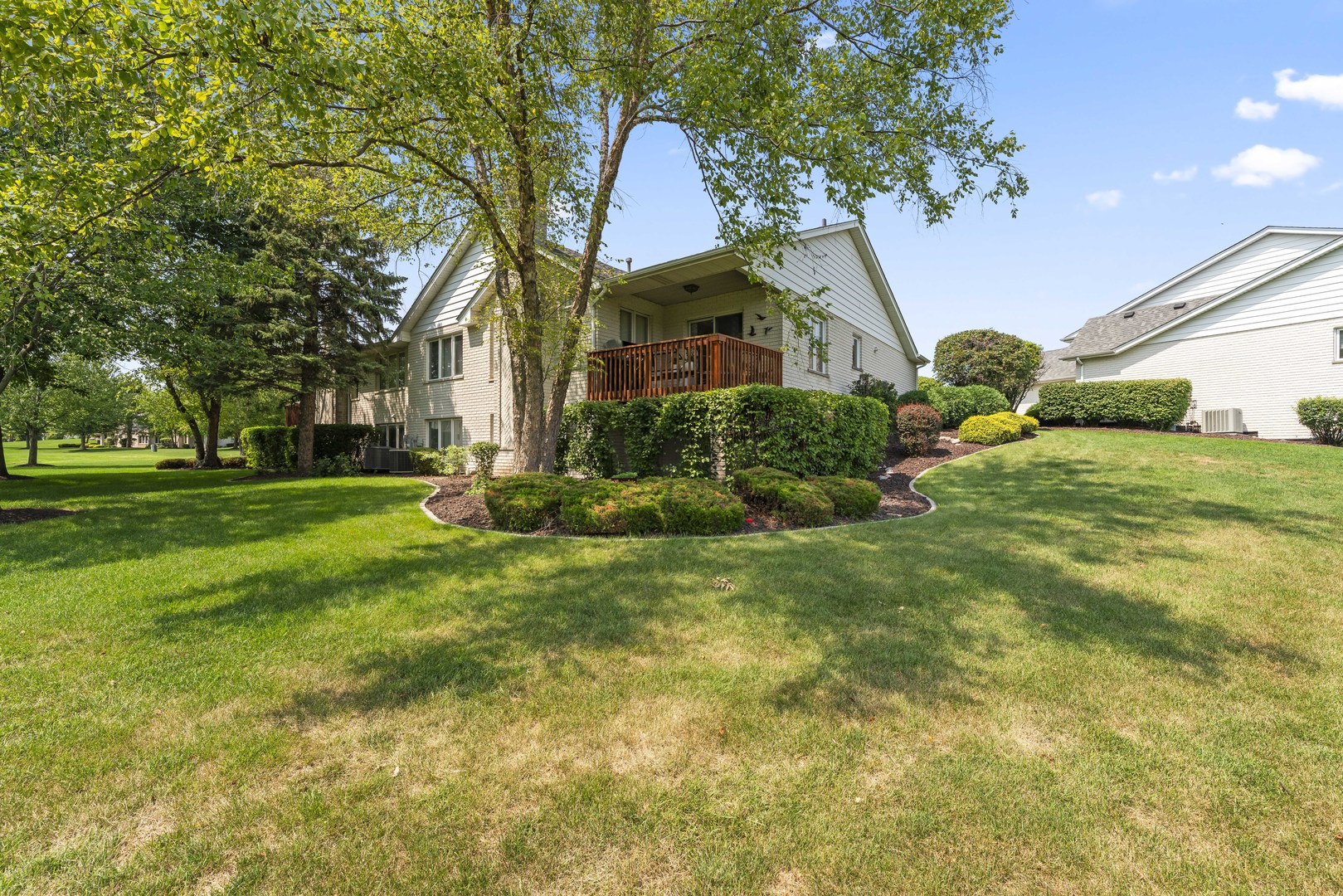 16328 Bob White Circle, Orland Park, IL 60467
