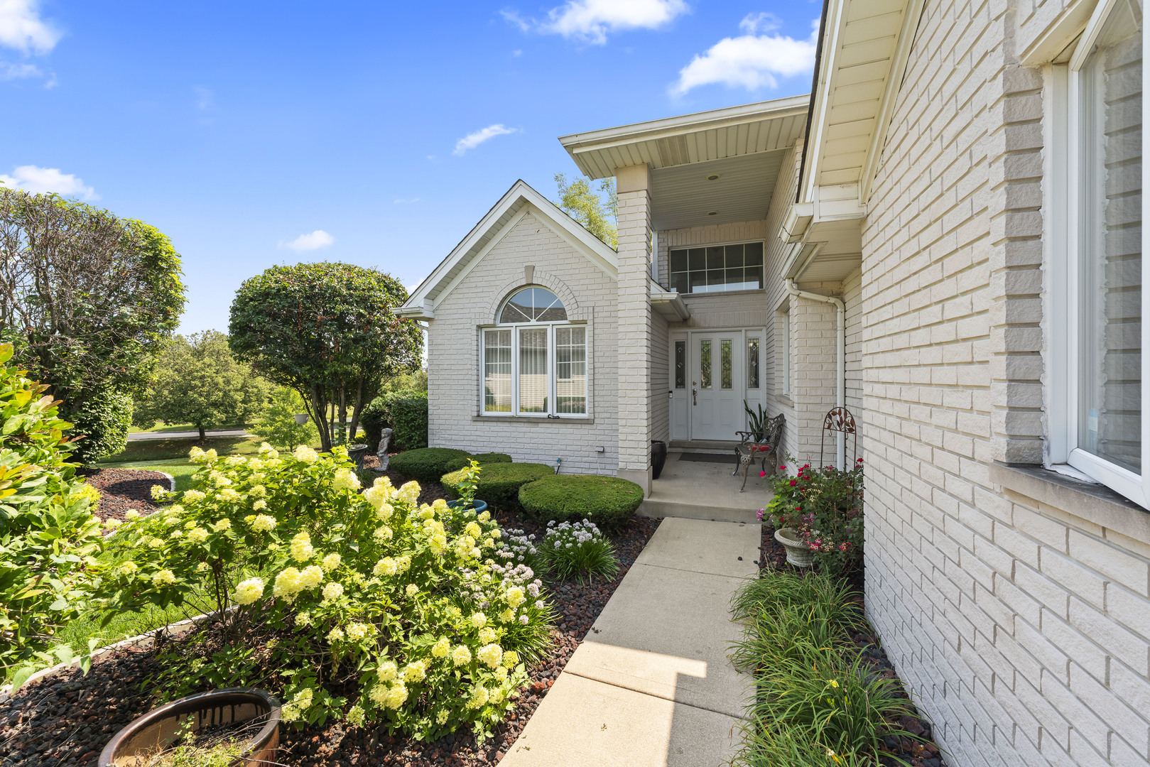 16328 Bob White Circle, Orland Park, IL 60467