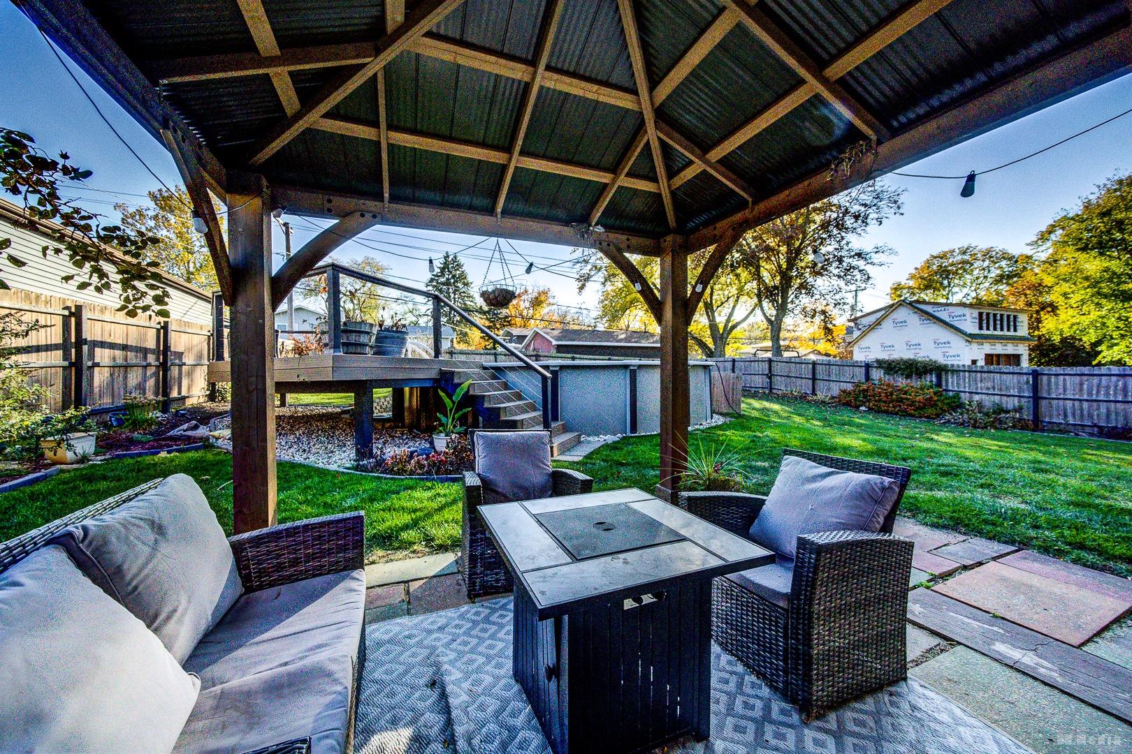 571 Hitchcock Avenue, Lisle, IL 60532