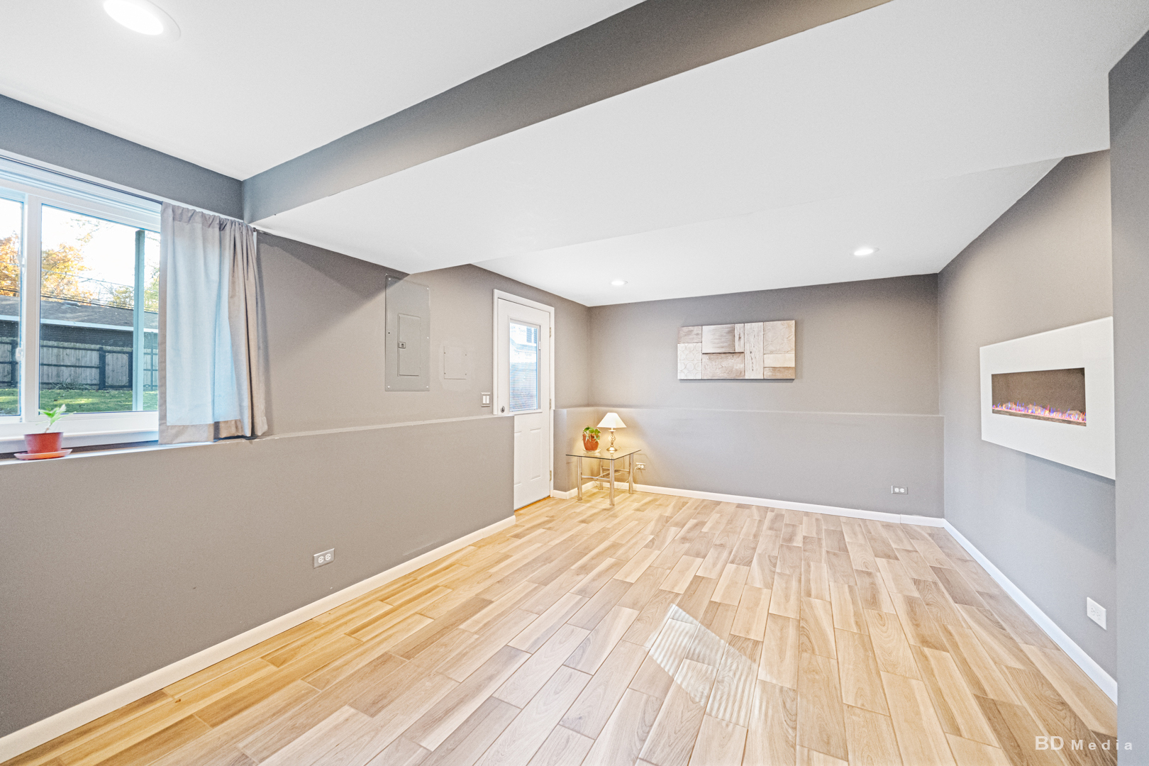 571 Hitchcock Avenue, Lisle, IL 60532