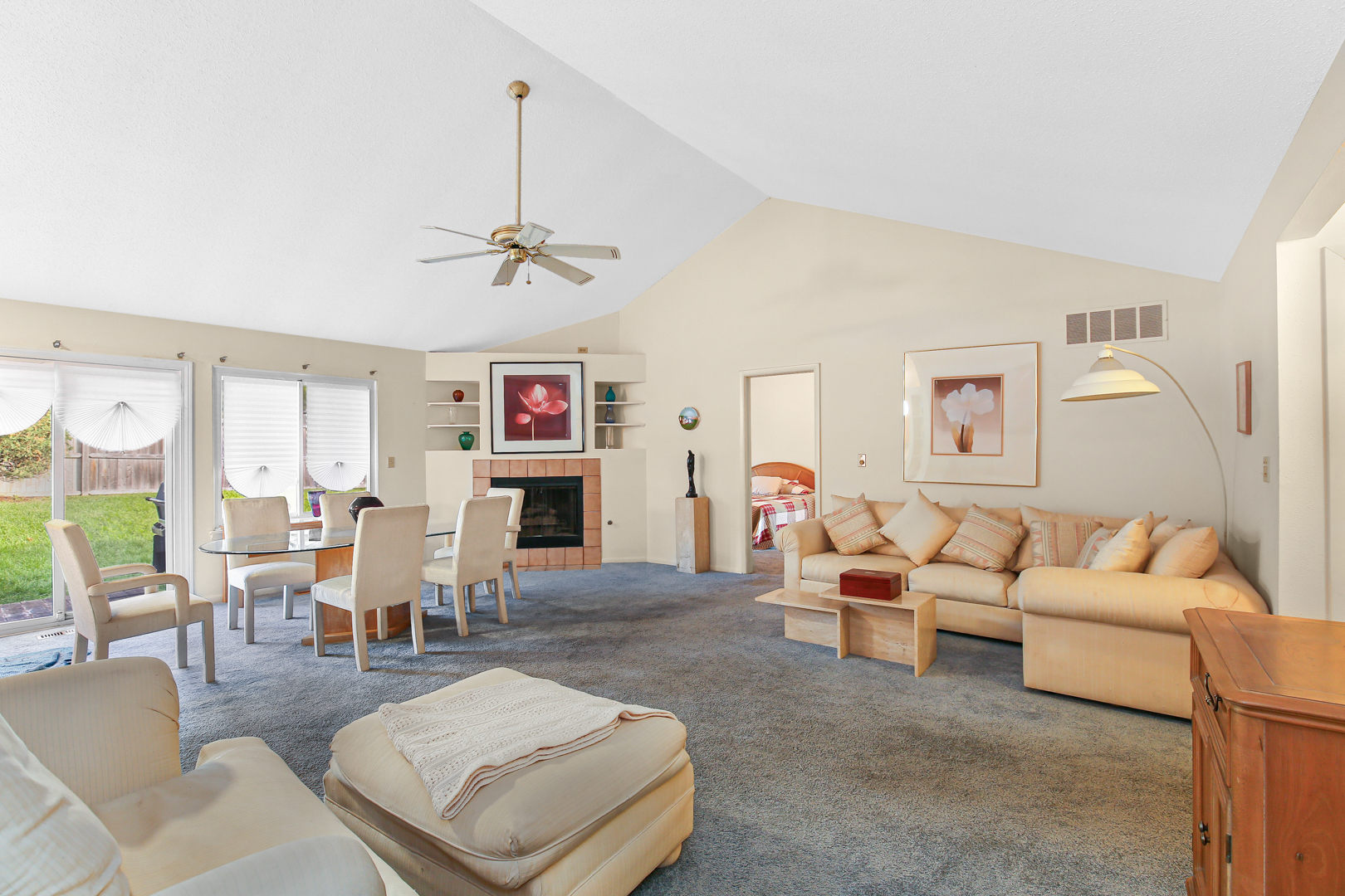 140 Rockhurst Road, Bolingbrook, IL 60440