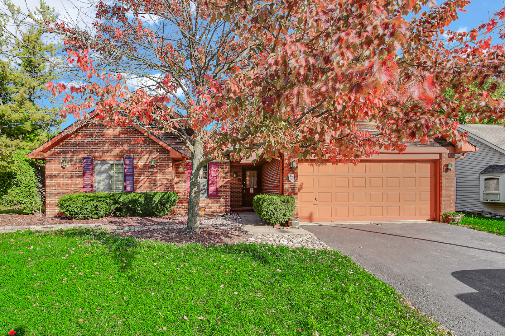 140 Rockhurst Road, Bolingbrook, IL 60440