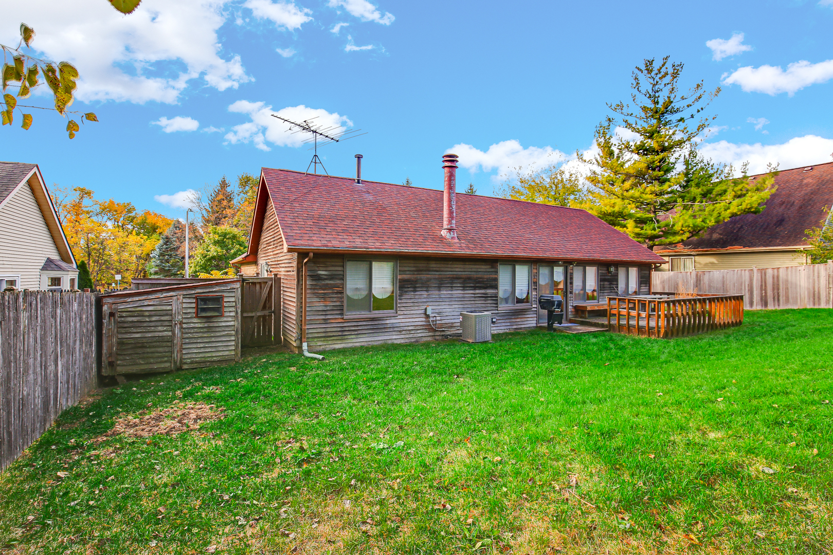 140 Rockhurst Road, Bolingbrook, IL 60440