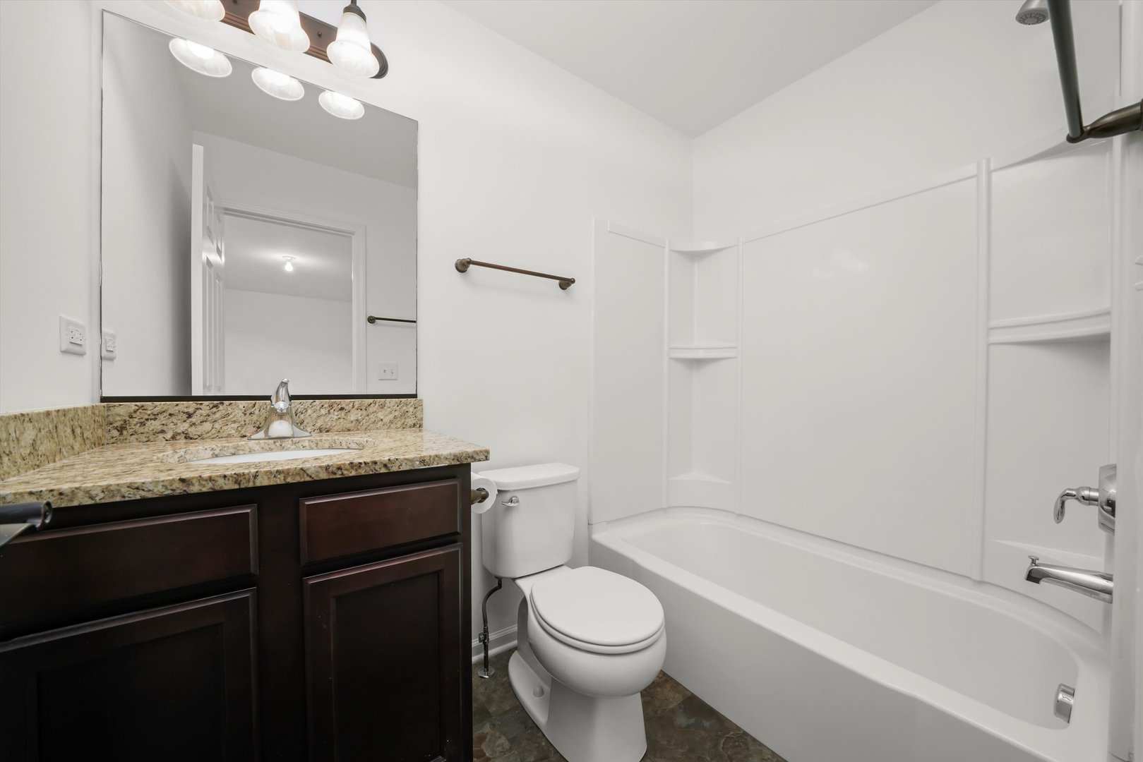 1455 Manning Avenue, Montgomery, IL 60538