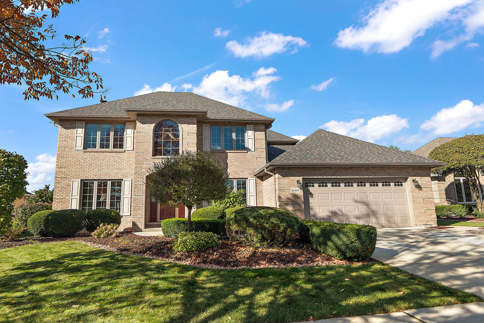 16414 Paw Paw Avenue, Orland Park, IL 60467