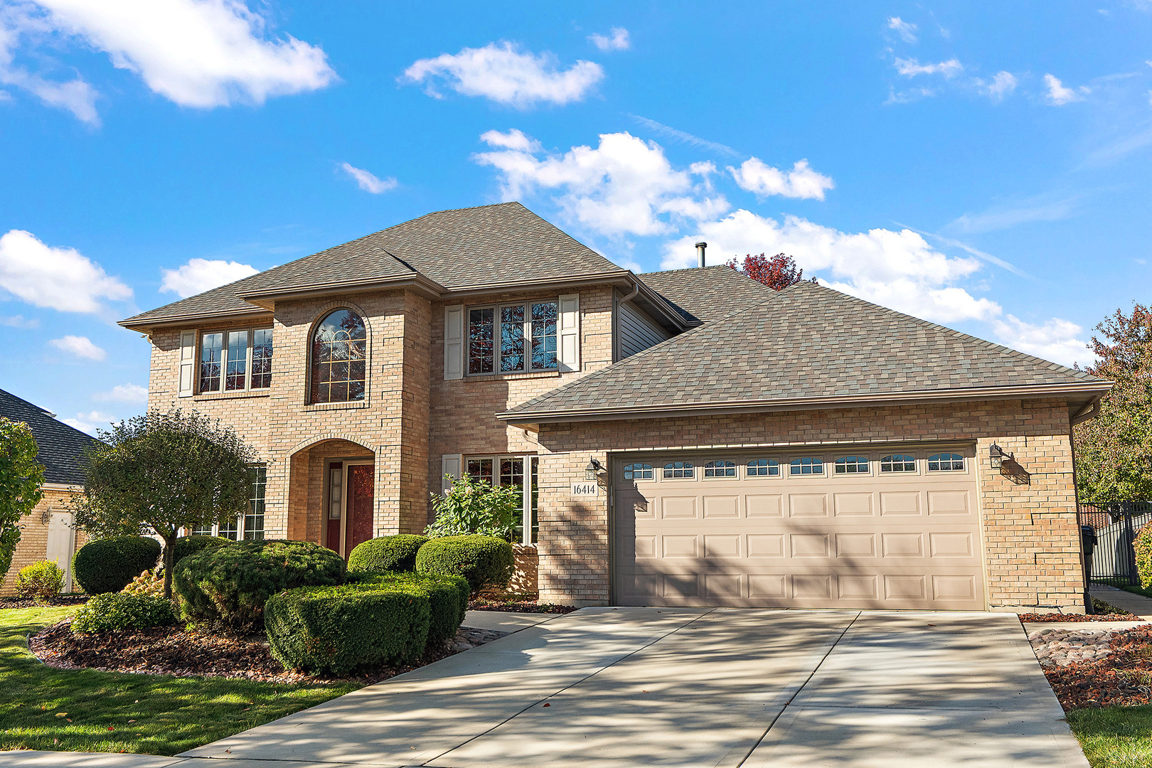 16414 Paw Paw Avenue, Orland Park, IL 60467
