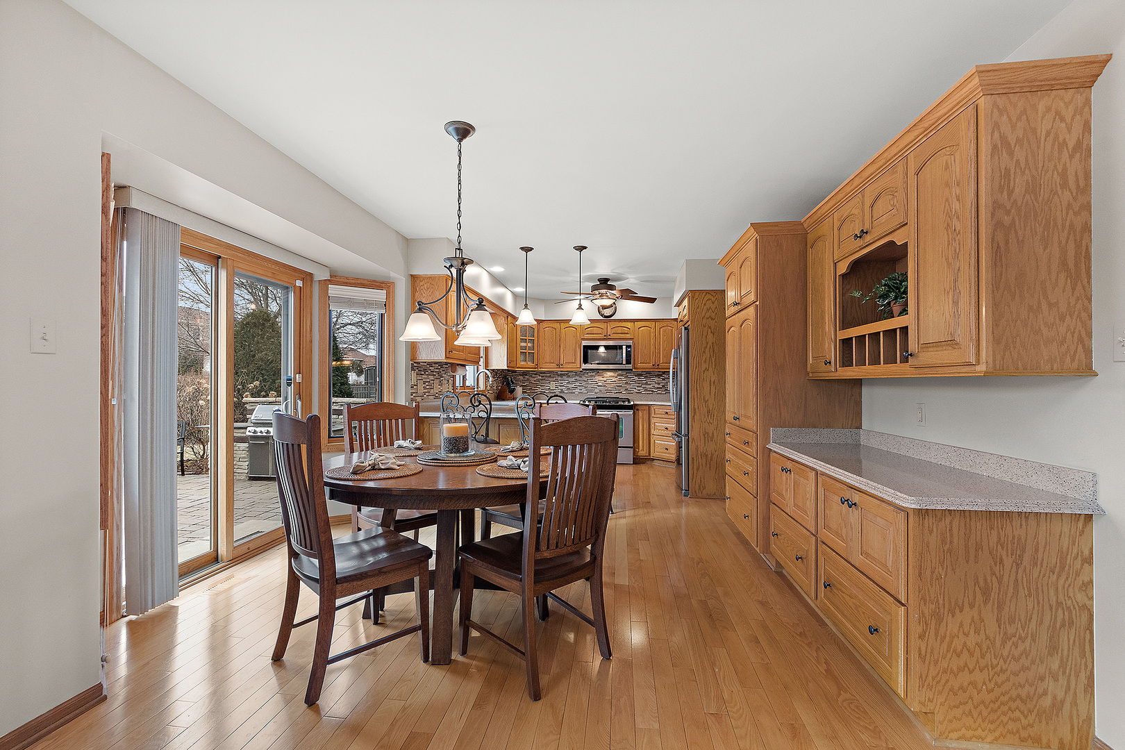 16414 Paw Paw Avenue, Orland Park, IL 60467