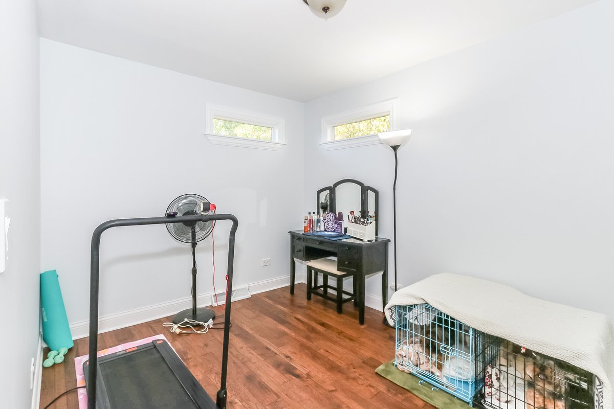 520 N Lyle Avenue, Elgin, IL 60123