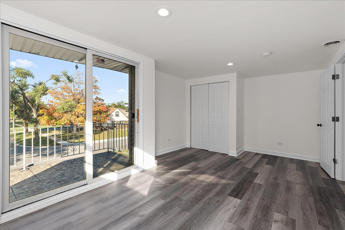 8323 Melvina Avenue, Burbank, IL 60459