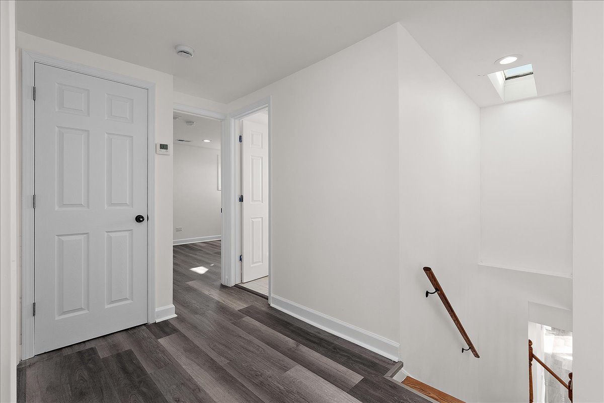 8323 Melvina Avenue, Burbank, IL 60459