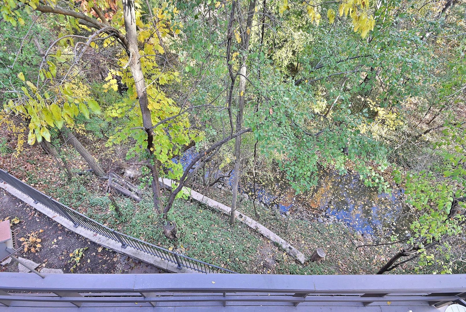 13 Woodgate Drive, Burr Ridge, IL 60527