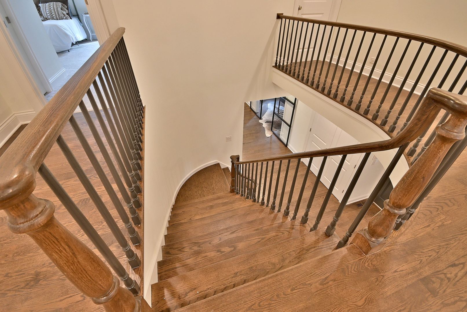 13 Woodgate Drive, Burr Ridge, IL 60527