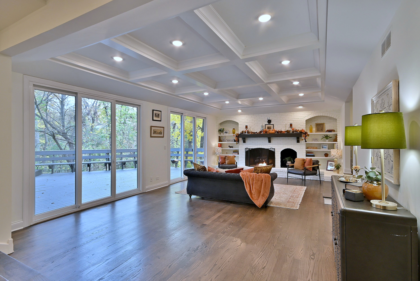 13 Woodgate Drive, Burr Ridge, IL 60527