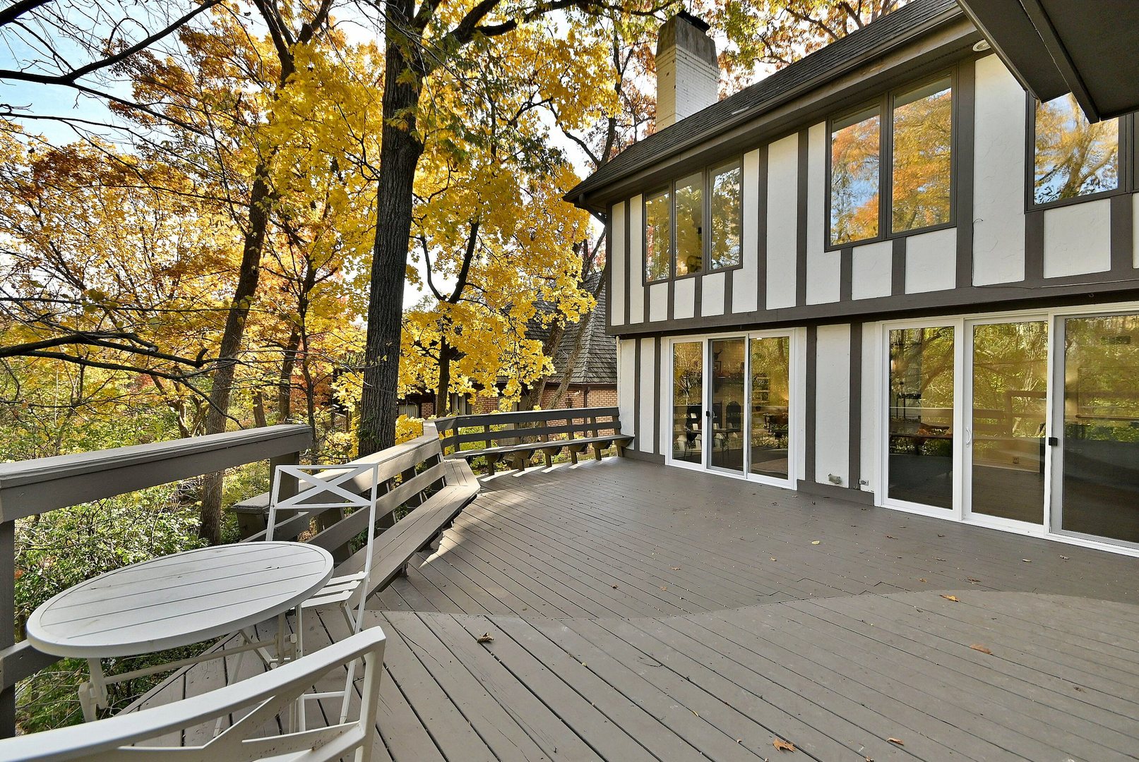 13 Woodgate Drive, Burr Ridge, IL 60527