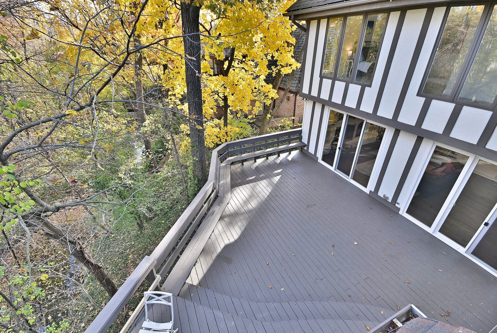 13 Woodgate Drive, Burr Ridge, IL 60527