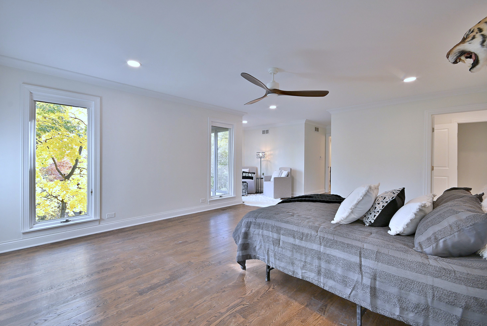 13 Woodgate Drive, Burr Ridge, IL 60527