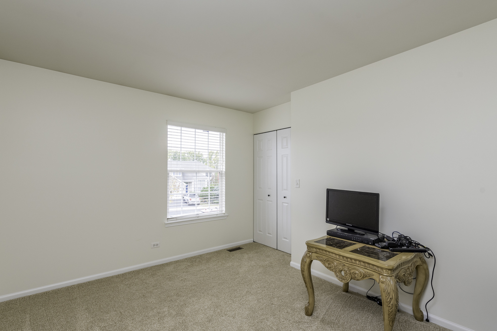 4109 Sarah Drive, Zion, IL 60099