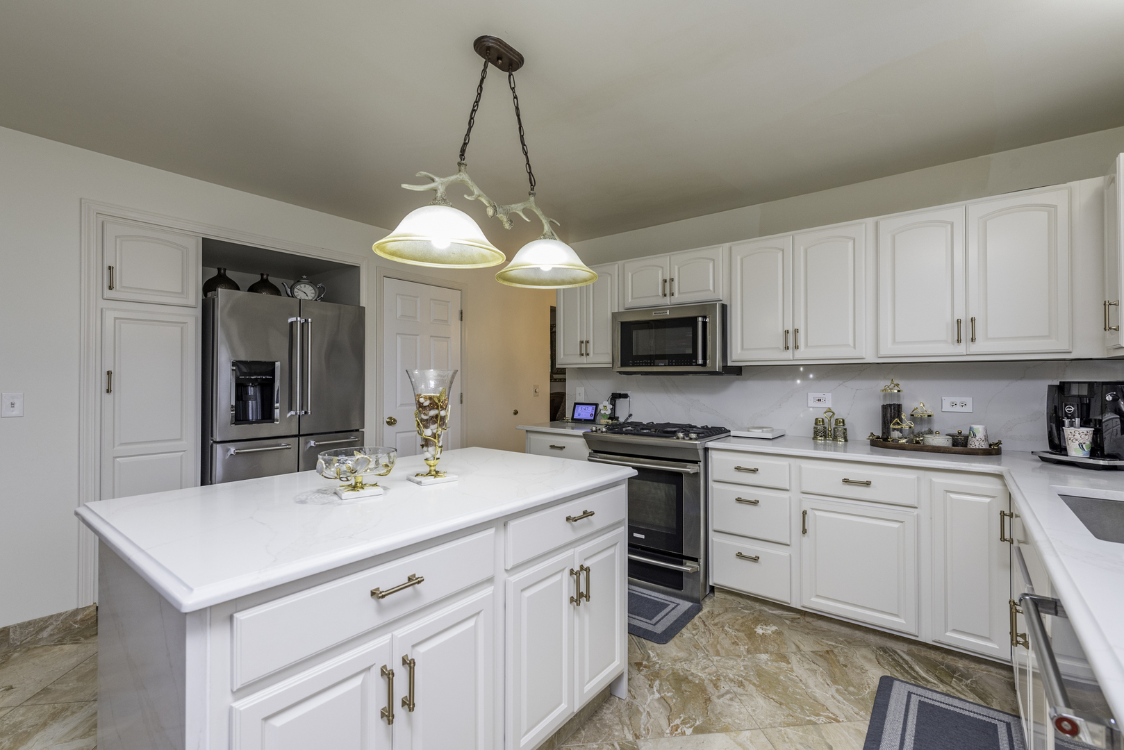 4109 Sarah Drive, Zion, IL 60099